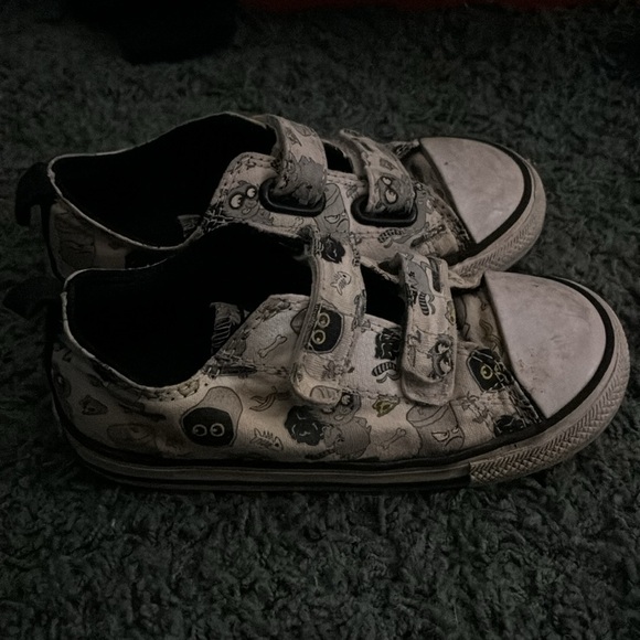 Velcro toddler boy converse shoes - Picture 2 of 3